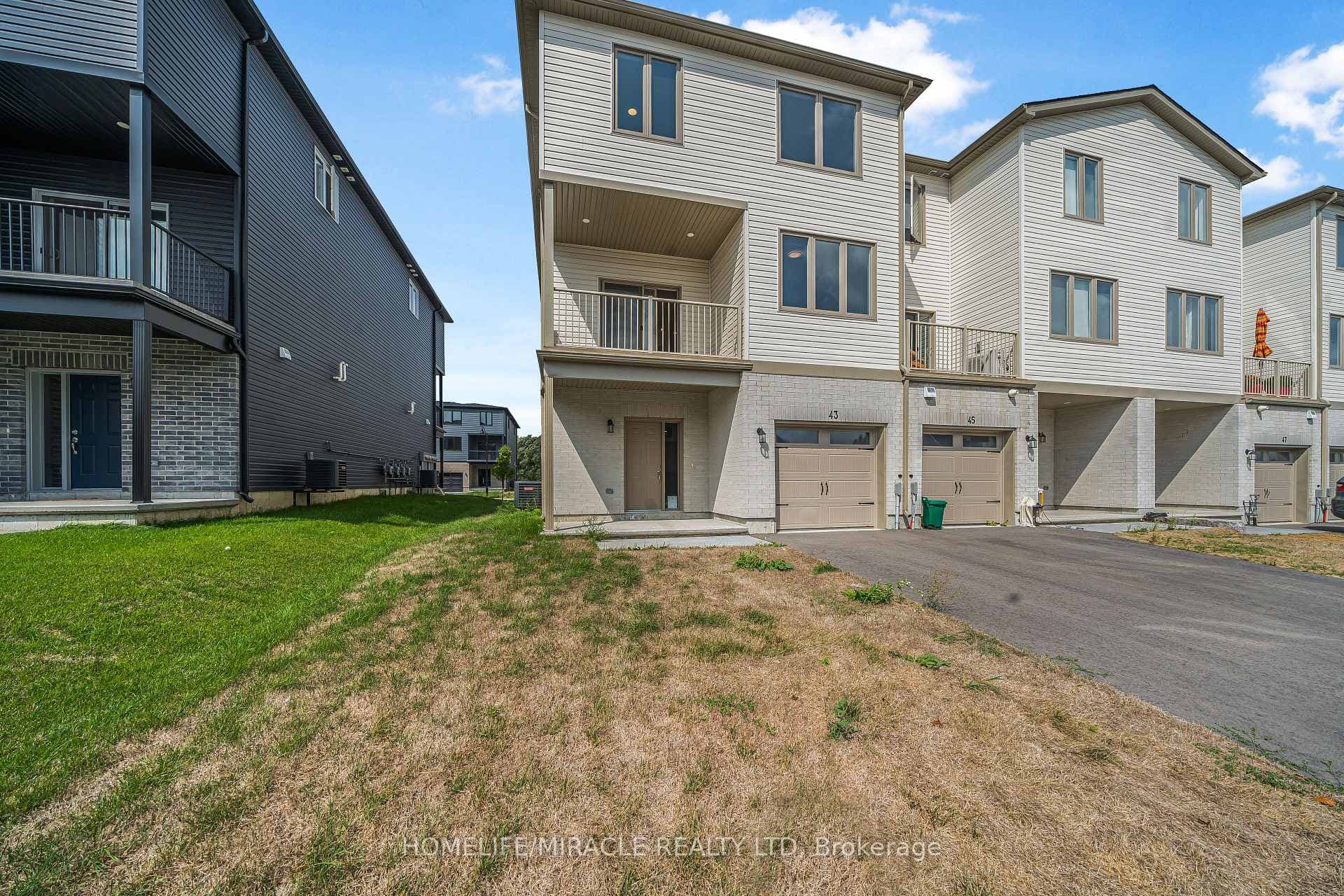 43 Markland Avenue photo 4
