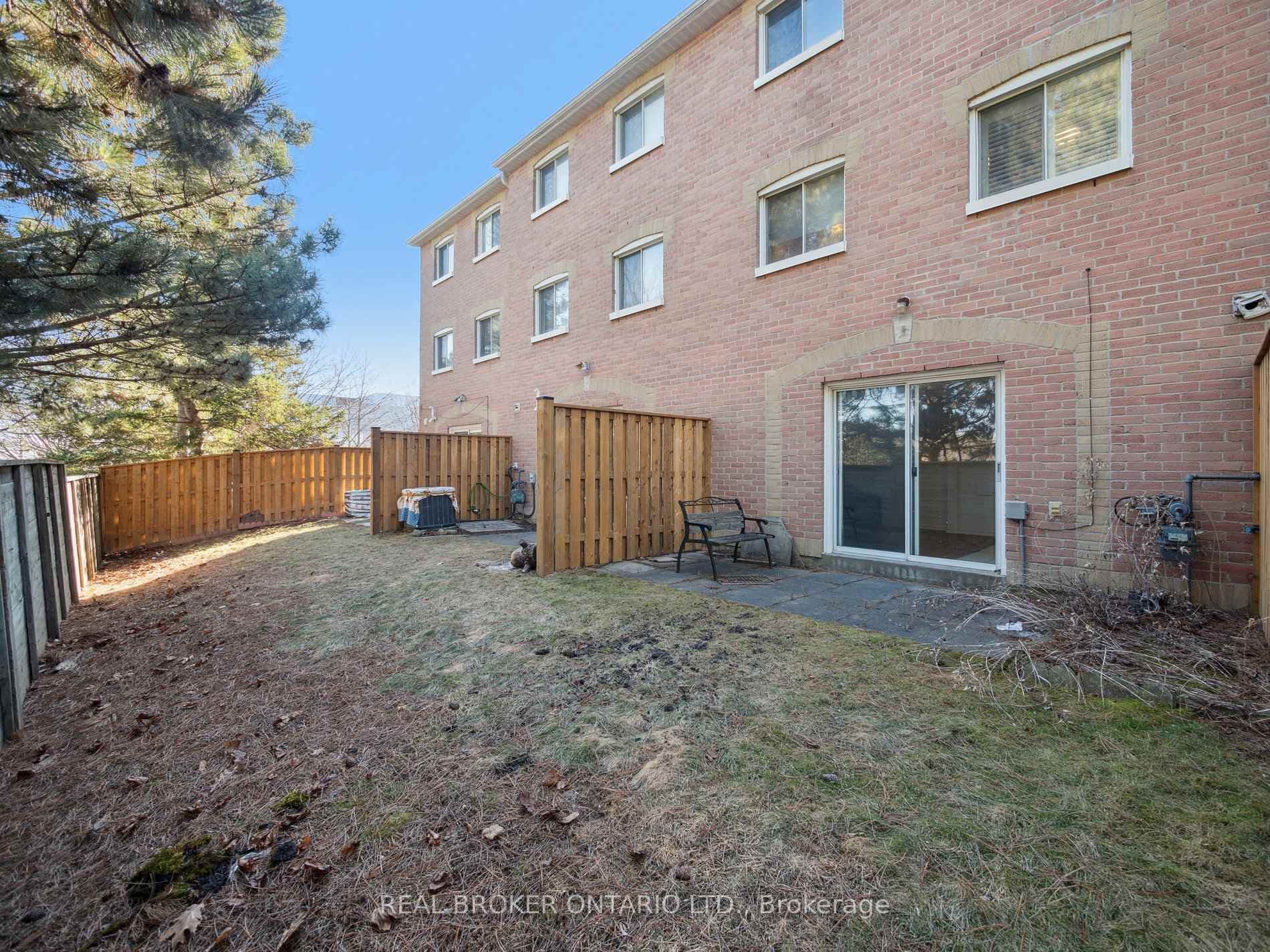 200 Murison Boulevard Unit 100 photo 41
