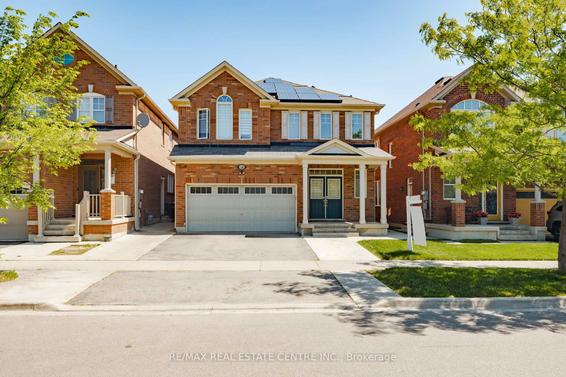 58 Seafair Crescent photo 2