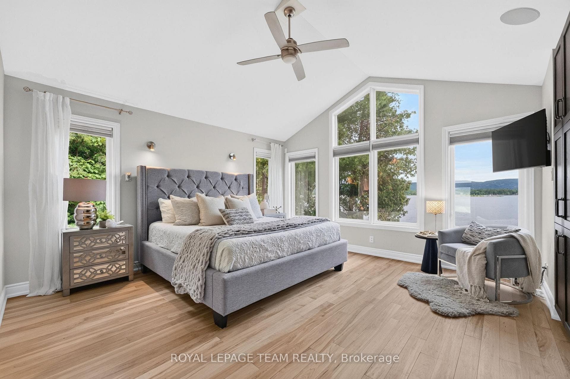 3778 Armitage Avenue photo 26