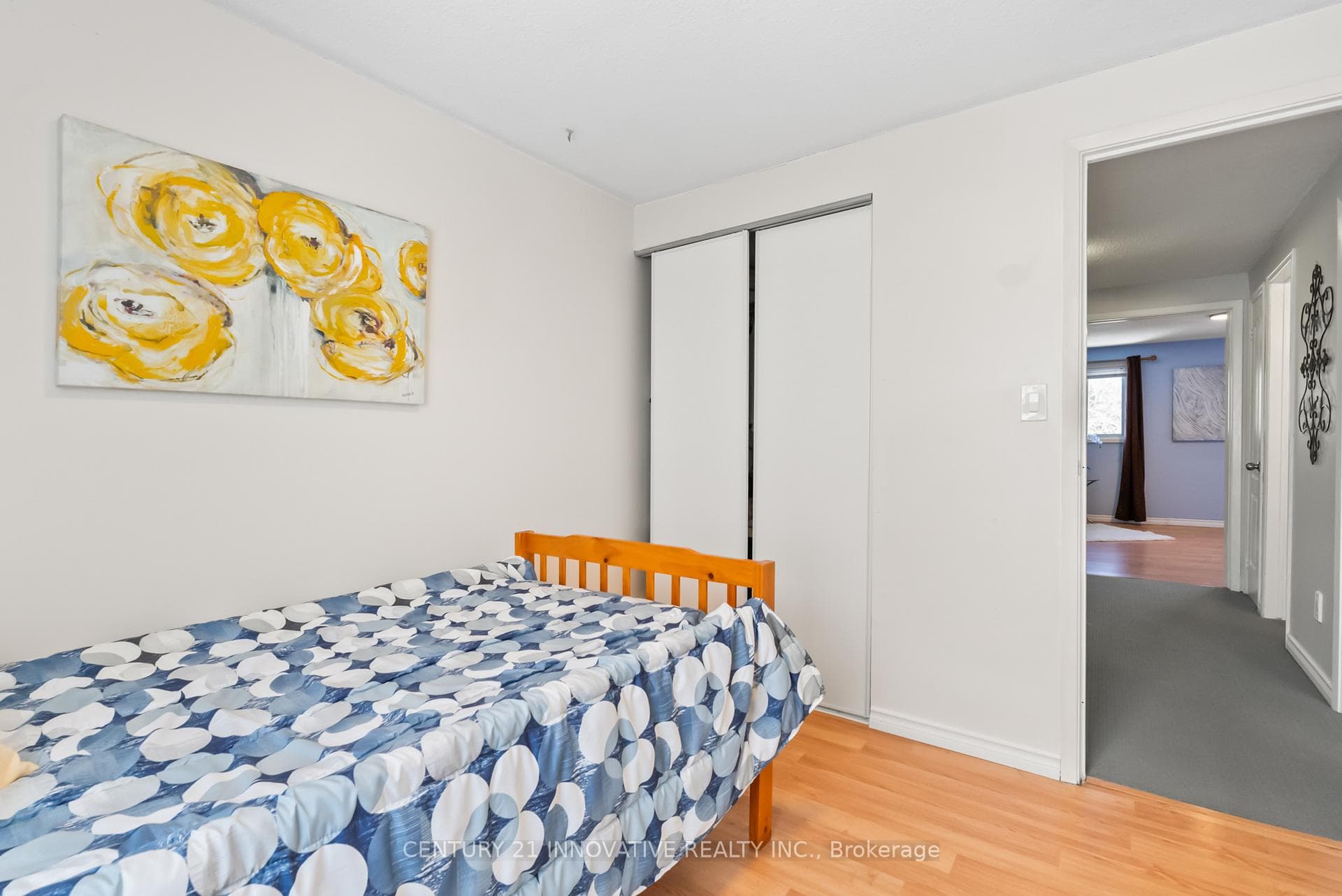 212 Castlebar Crescent photo 24