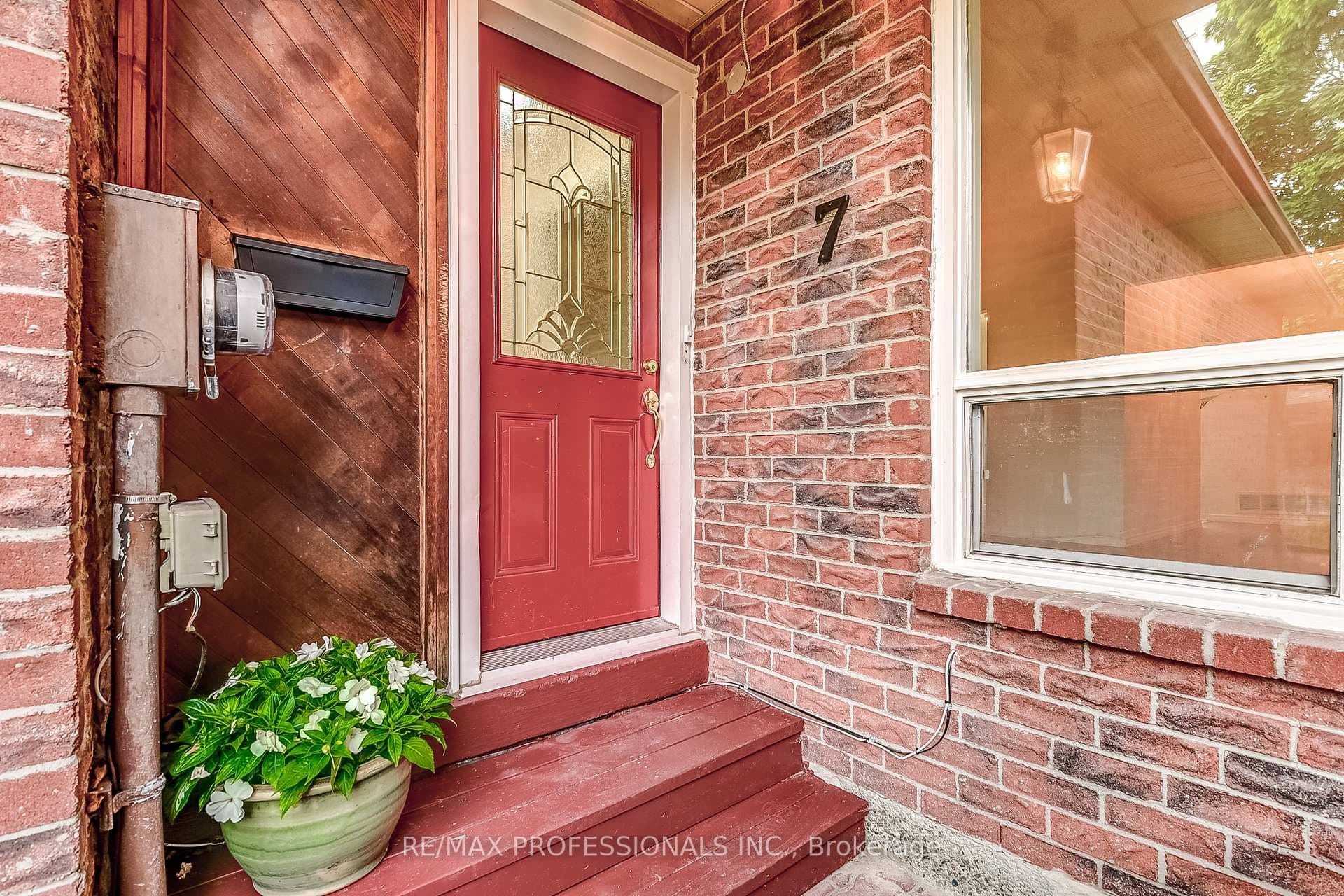7 Skelton Street photo 4
