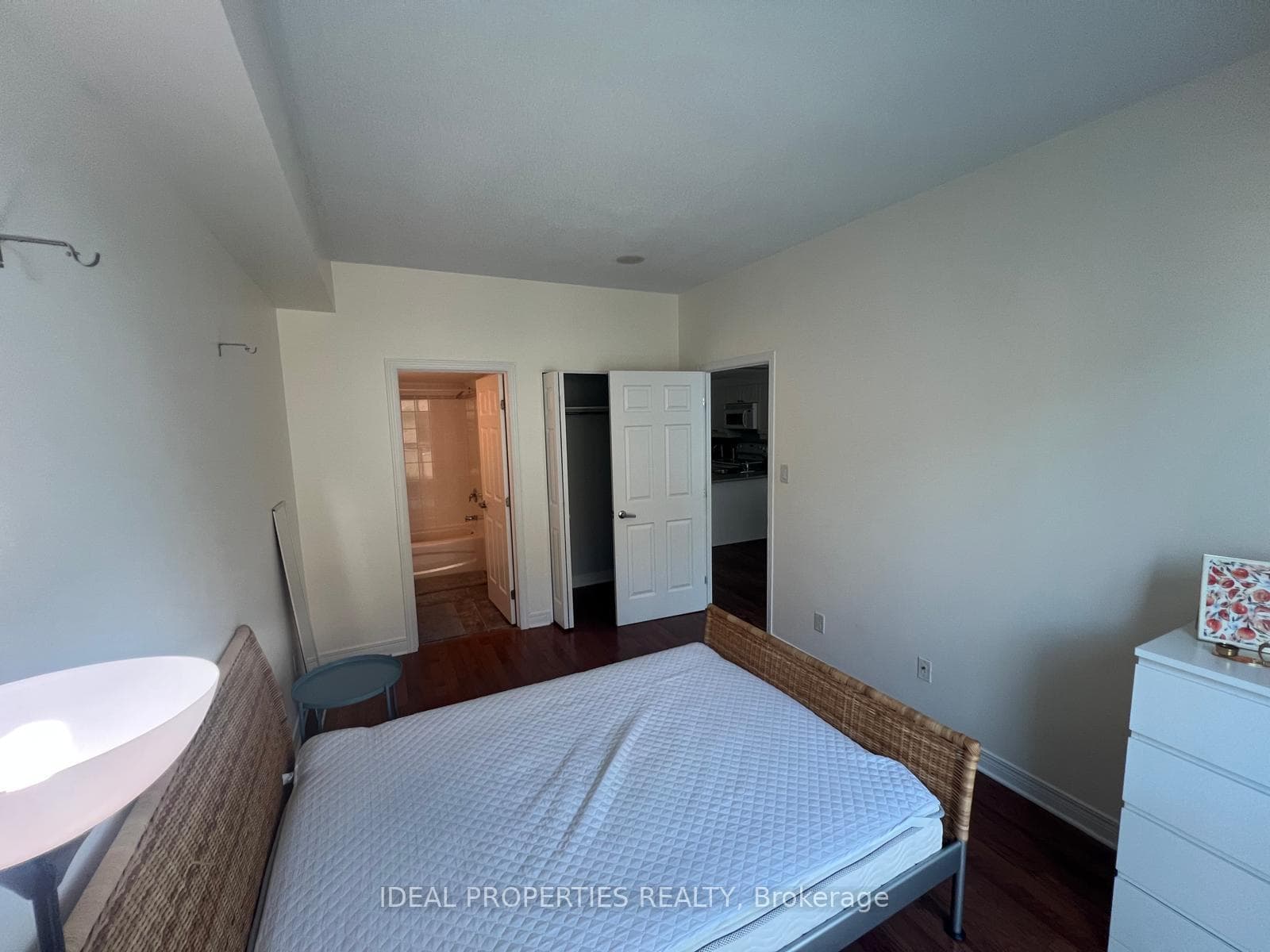 134 York Street Unit 207 photo 18