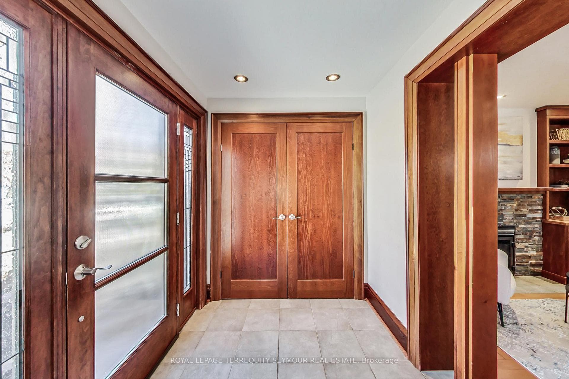 435 Balliol Street photo 3