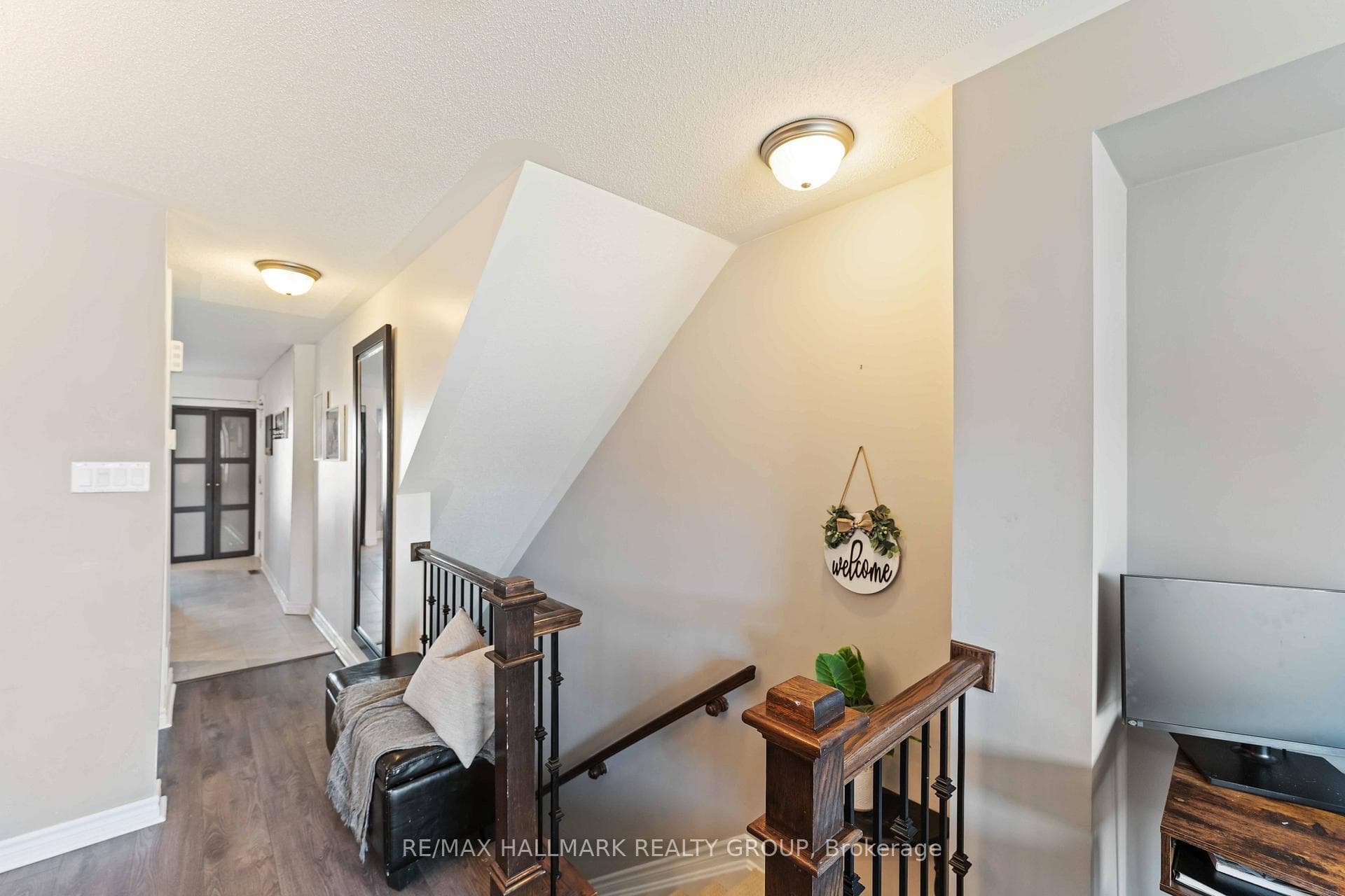 792 Lakeridge Drive photo 10