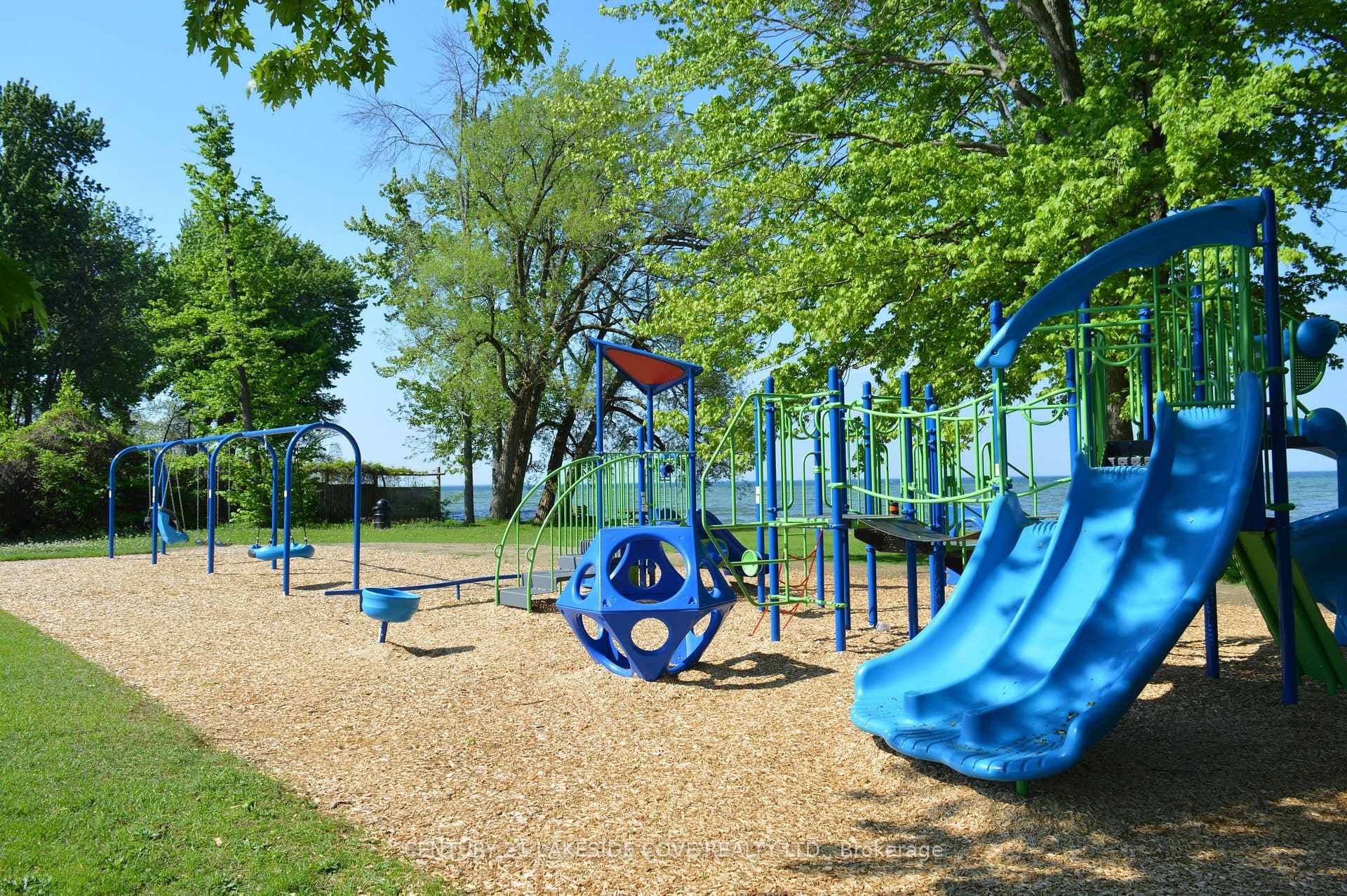 2558 Simcoe Road photo 14