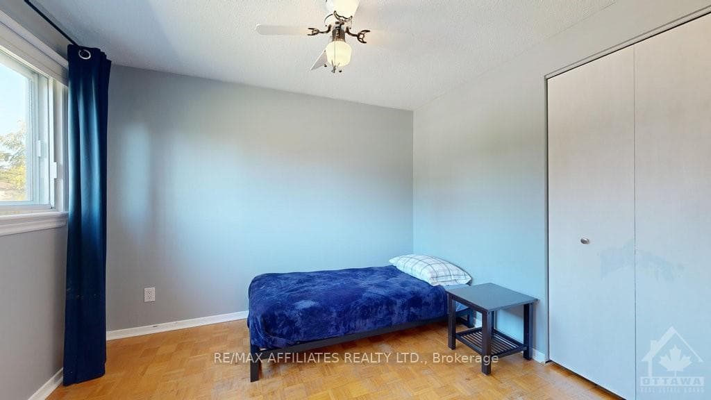 12 NORTHPARK Drive photo 20