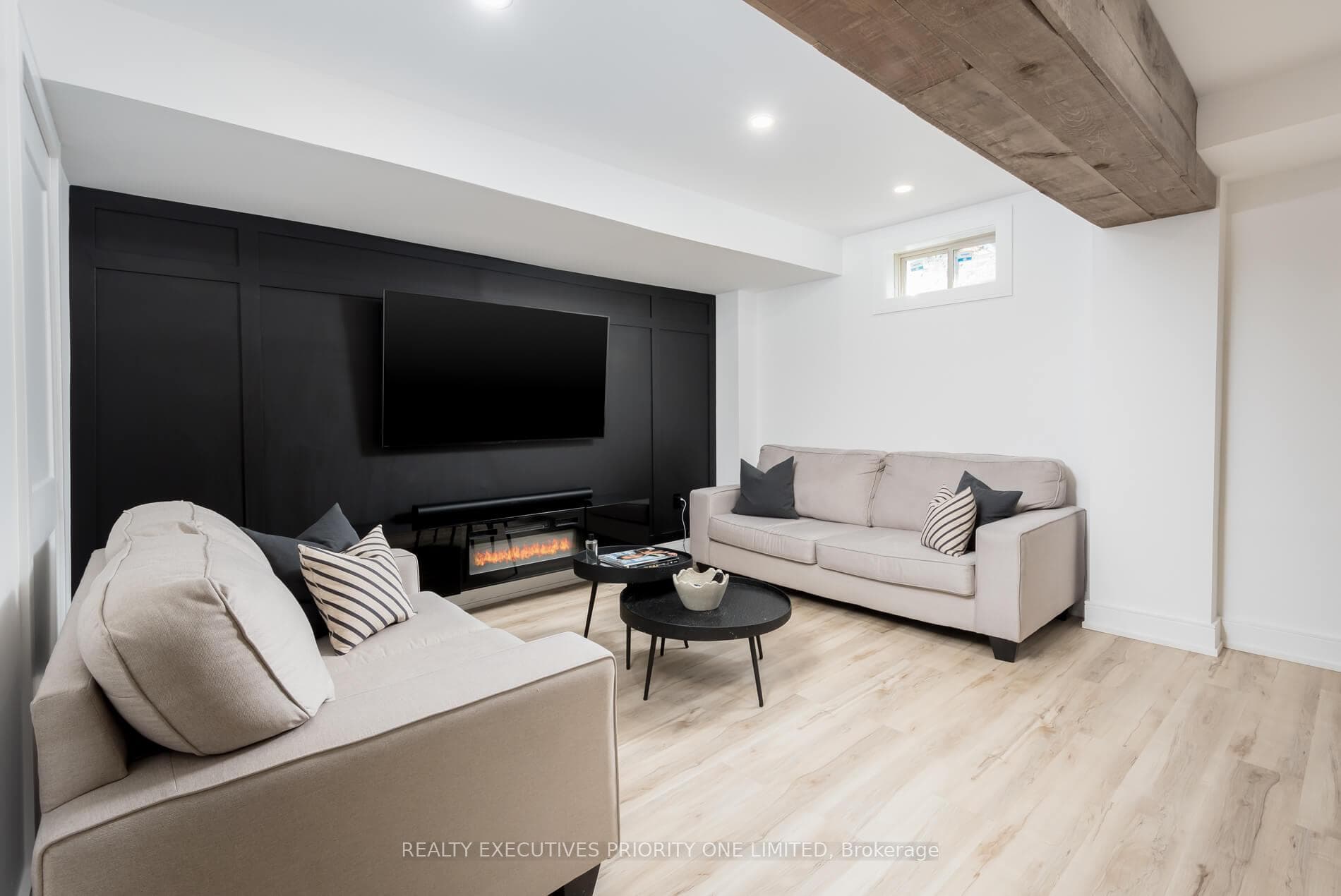 45 Prady Lane photo 32