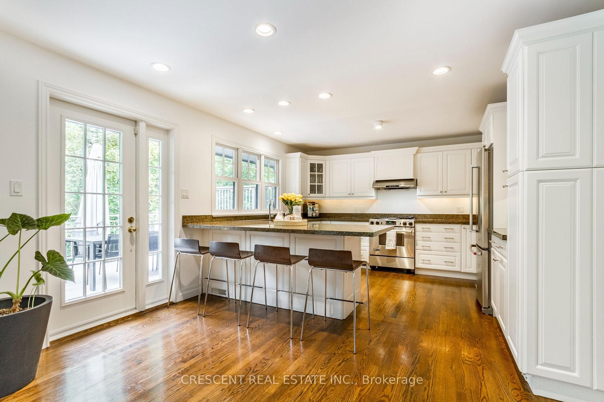 1345 Glenburnie Road photo 15