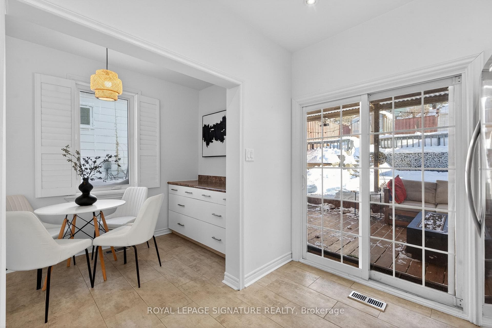 79 Pitt Avenue photo 15
