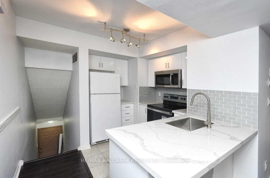 3 Everson Drive Unit 625 photo 6