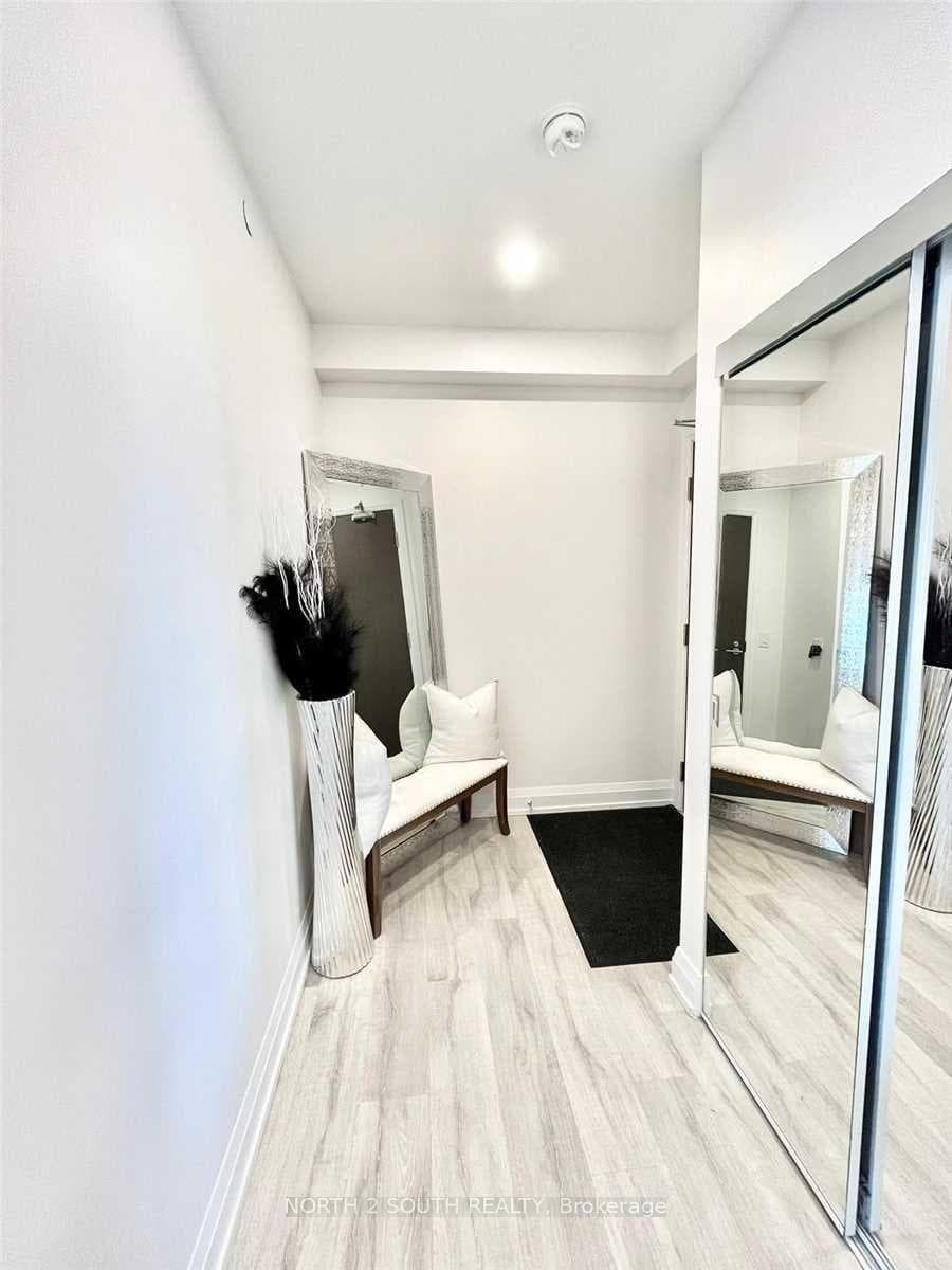 7900 Bathurst Street Unit 530 photo 7