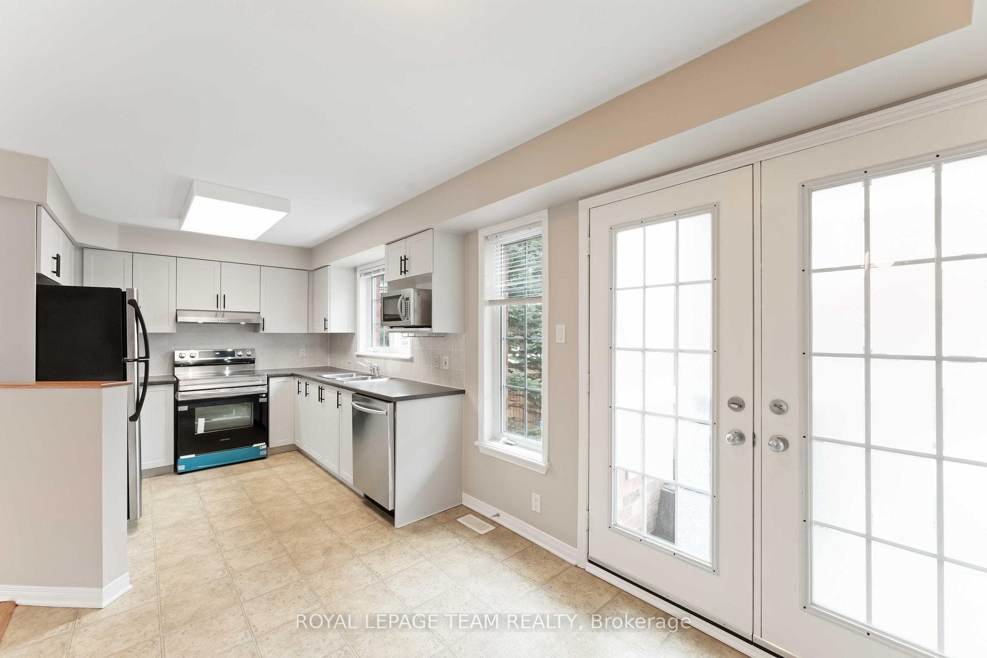 70 Edenvale Drive Unit 101 photo 11