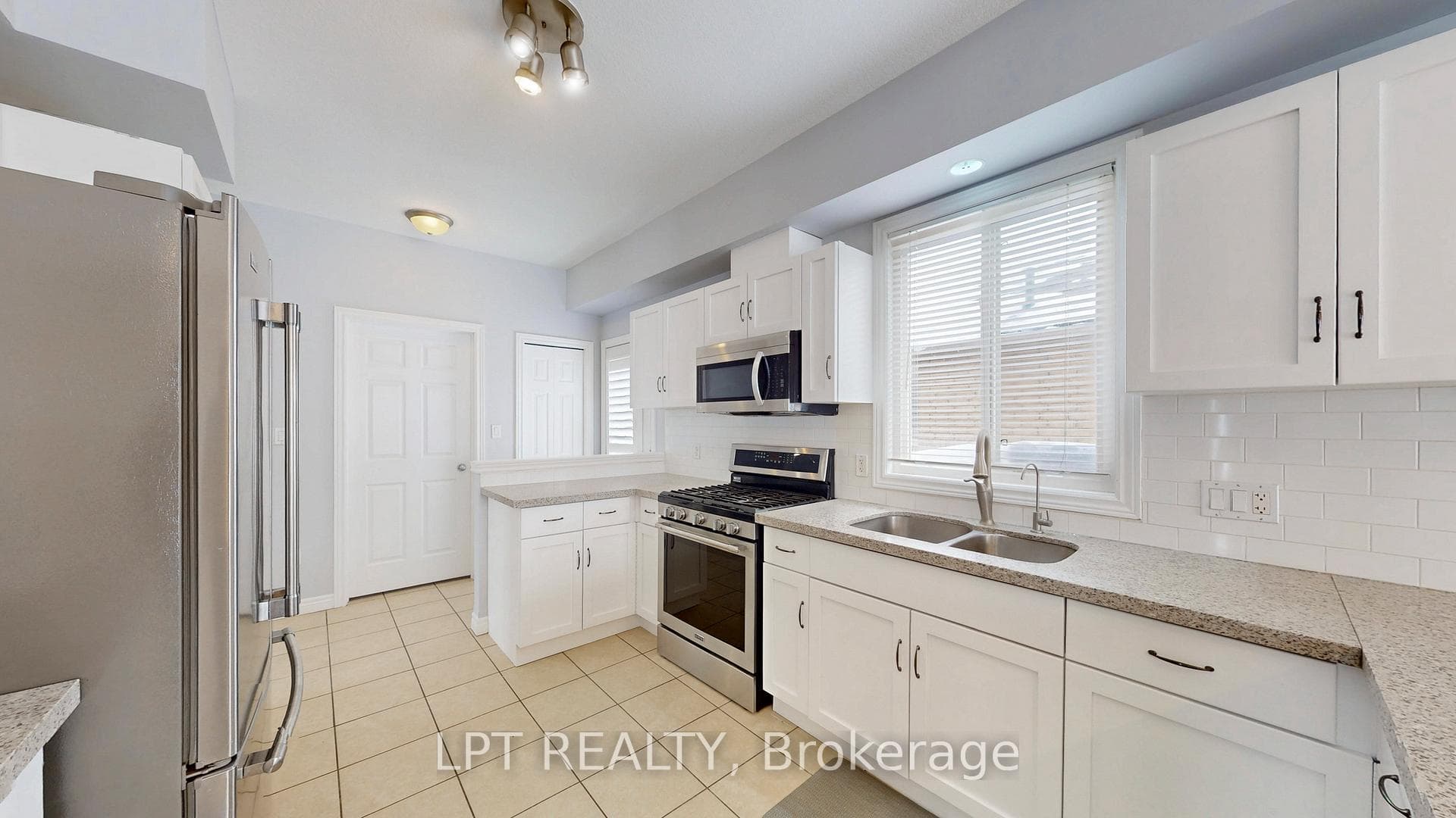 1 Summit Ridge Drive photo 11