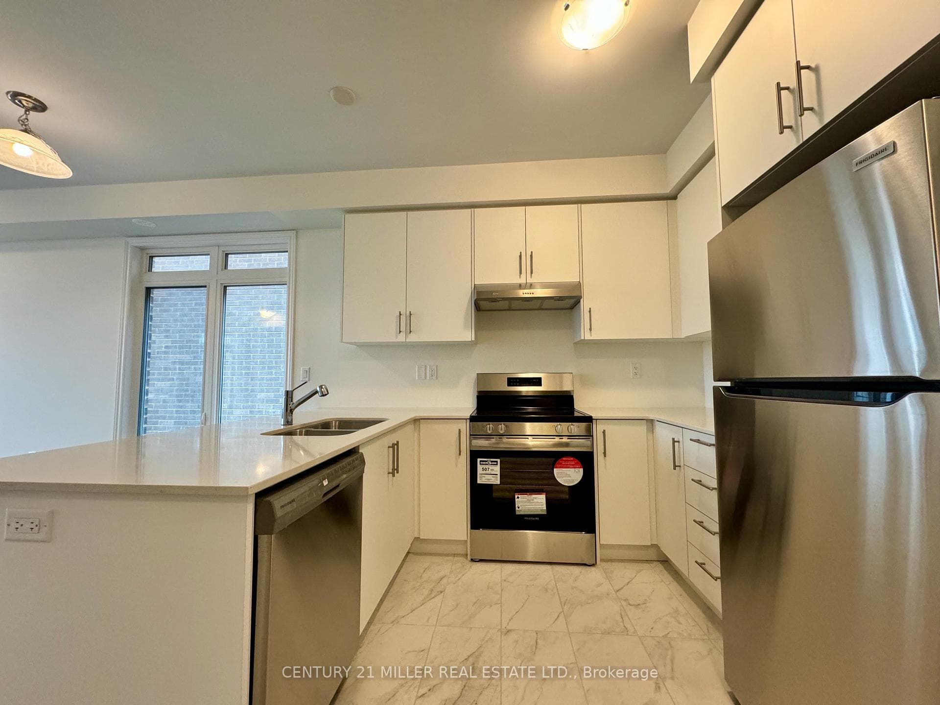 78 Paisley Drive photo 11