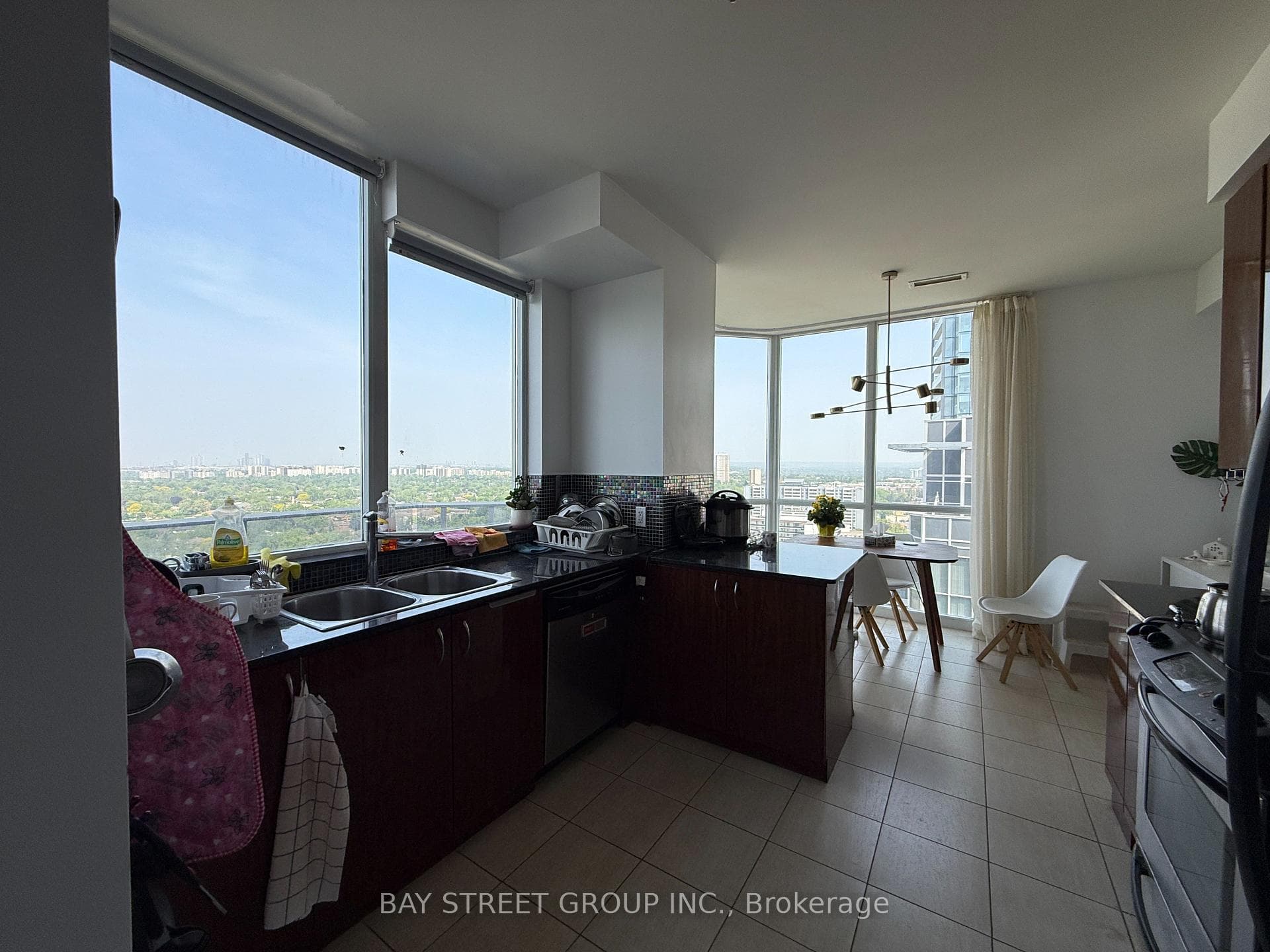 5791 Yonge Street Unit PH102 Bedroom 2 photo 2