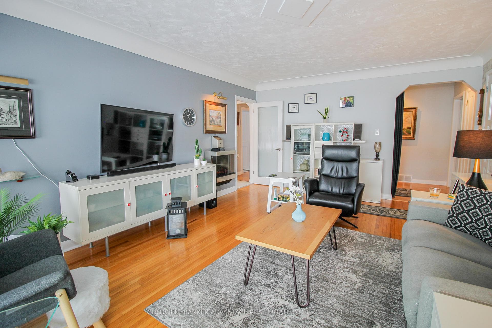 Living Room to Dining/Kitchen