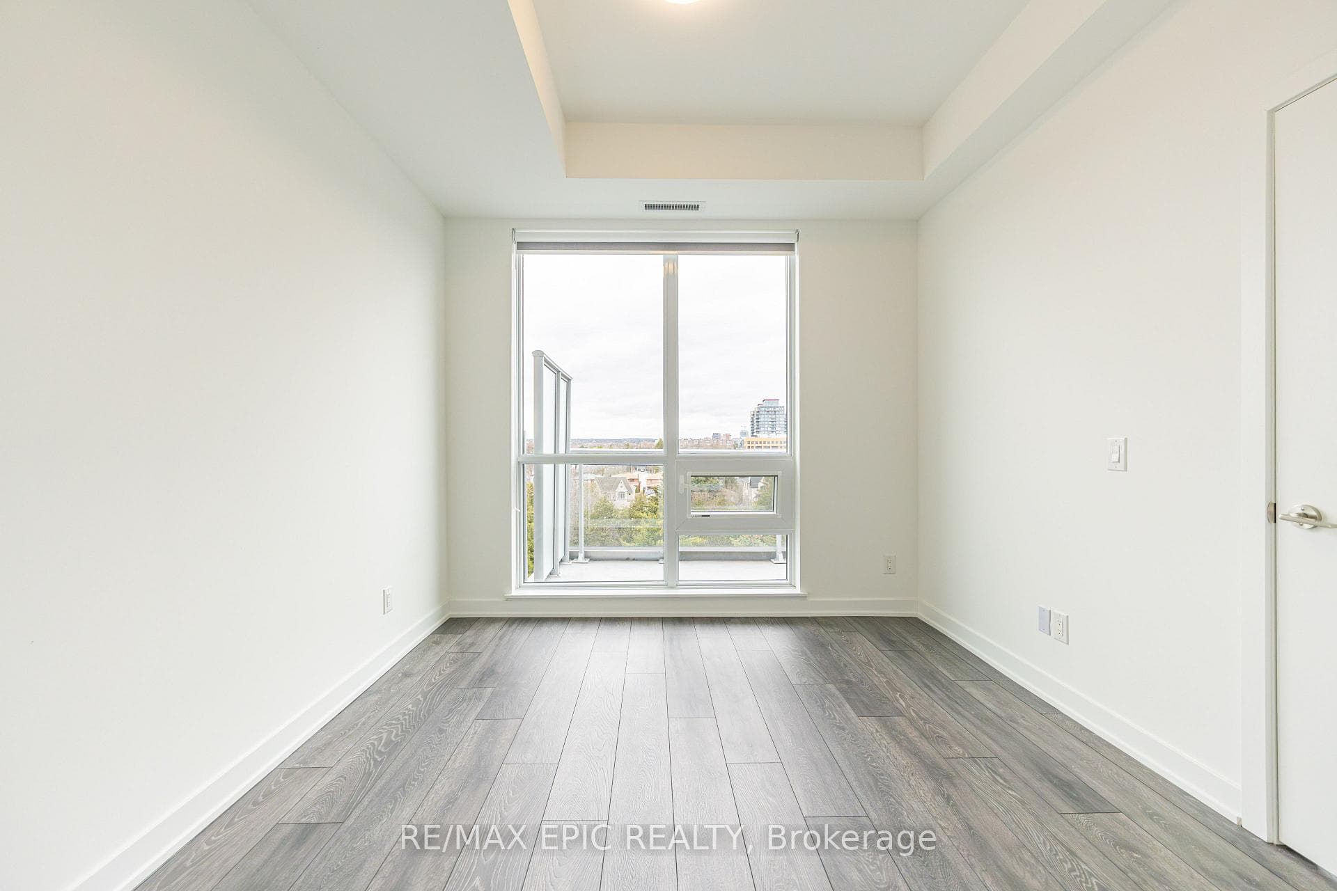 8888 Yonge Street Unit 613 photo 20