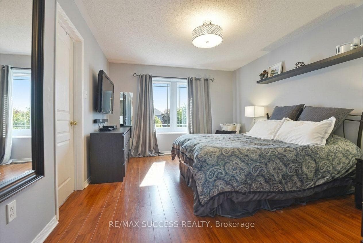 5854 Delle Donne Drive photo 9