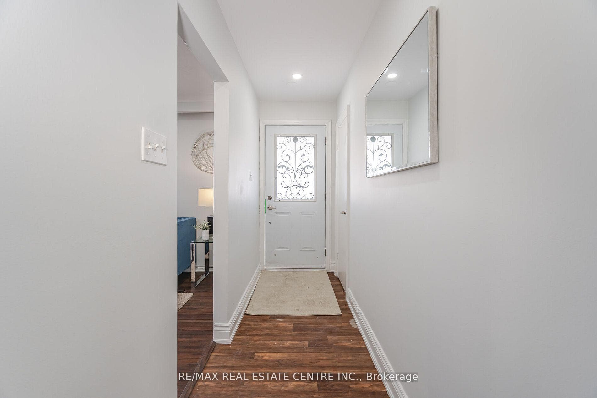 35 Edgemont Drive photo 4
