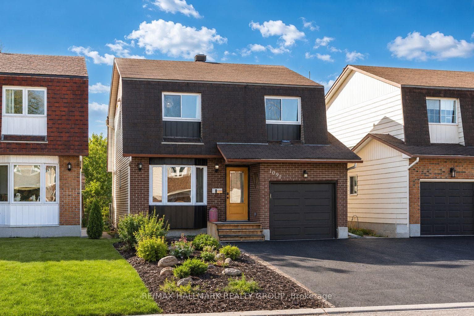 1091 Burgundy Lane photo 1