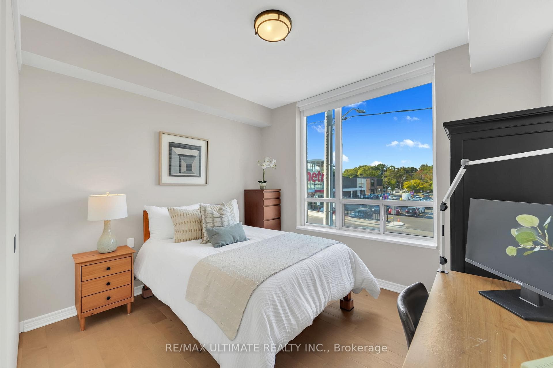 1750 Bayview Avenue Unit 209 photo 15