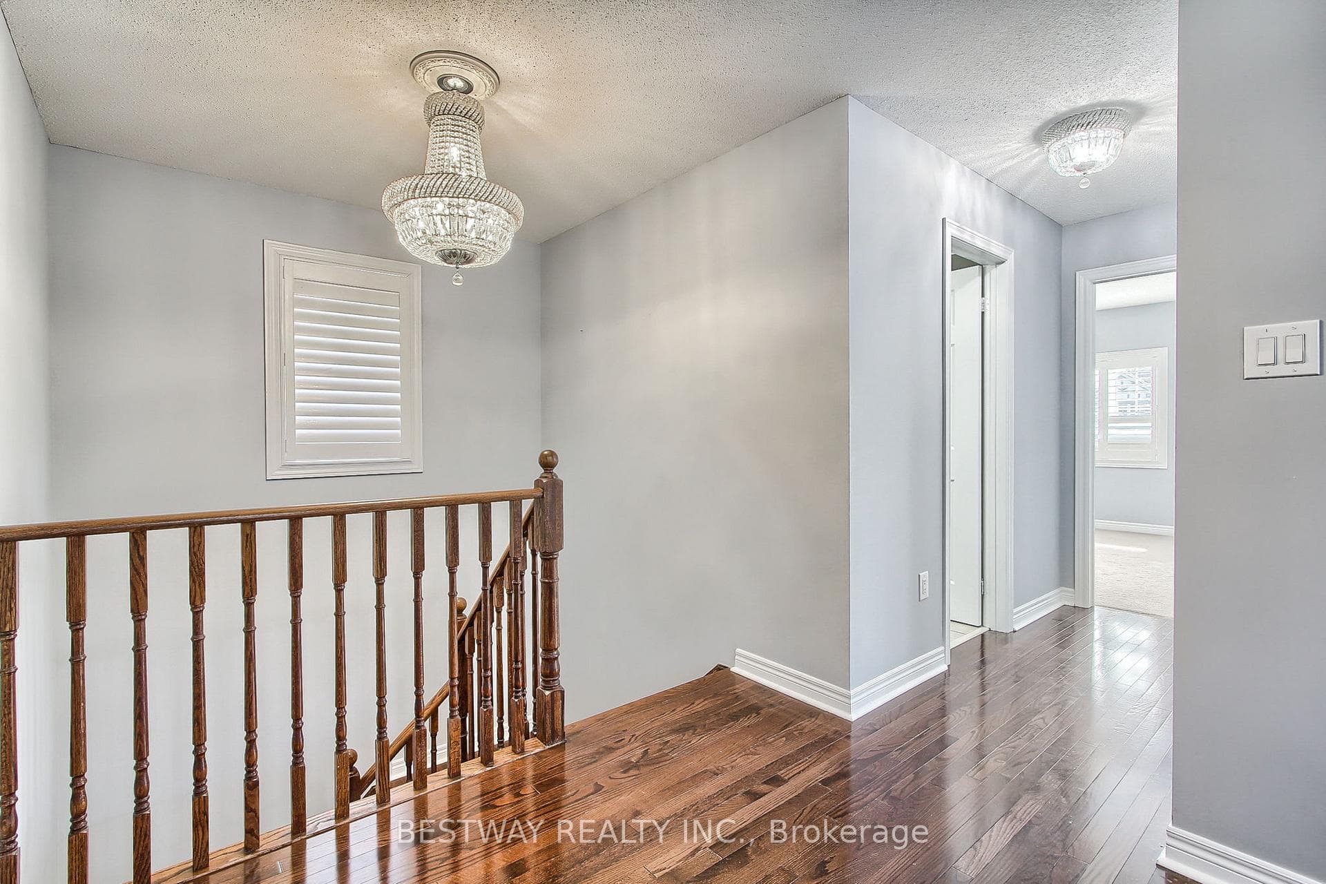 53 Taverner Crescent photo 19