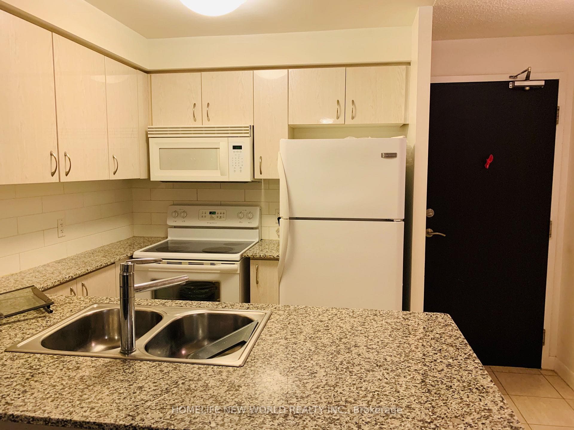 5793 Yonge Street Unit 1207 photo 7