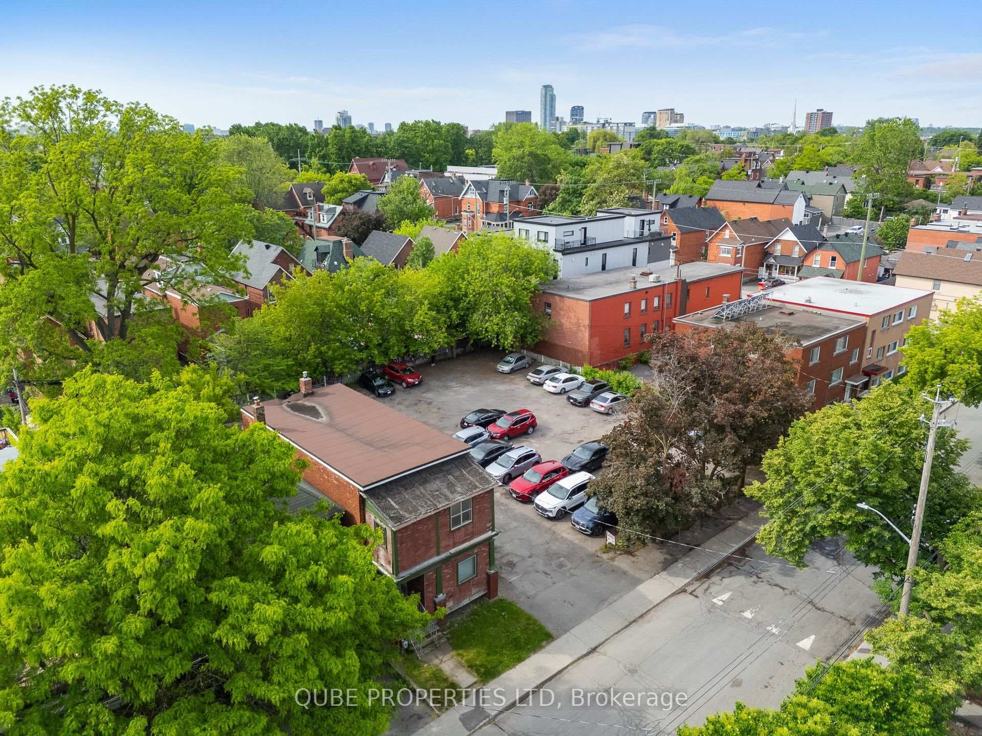 440-454 Lisgar Street photo 4