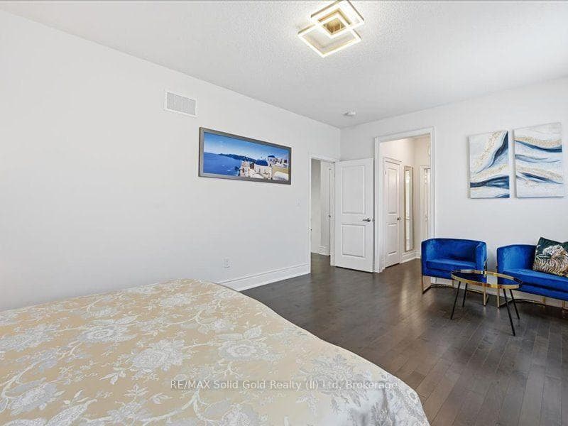 39 Avanti Crescent photo 22