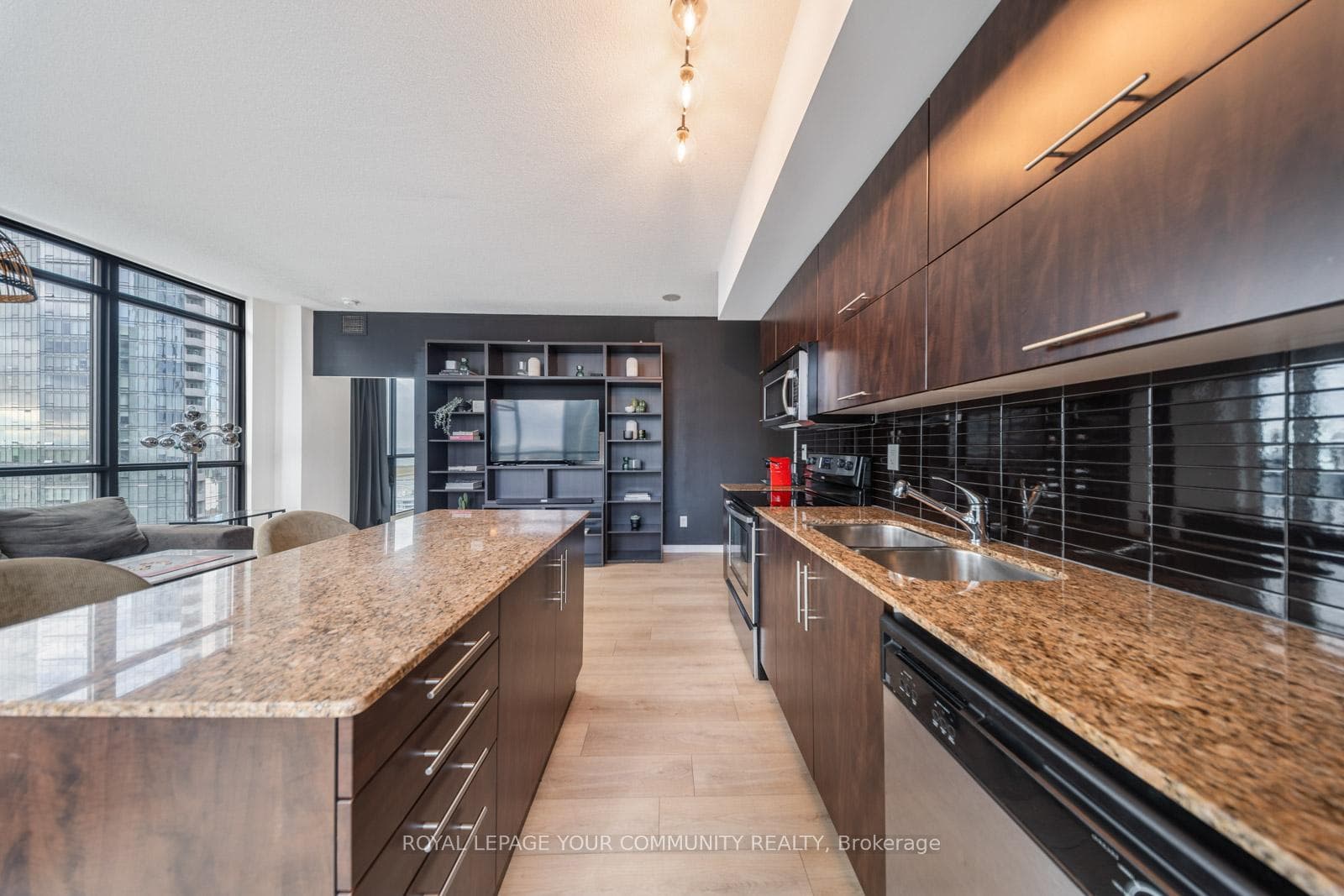 55 Bremner Boulevard Unit 3407 photo 15