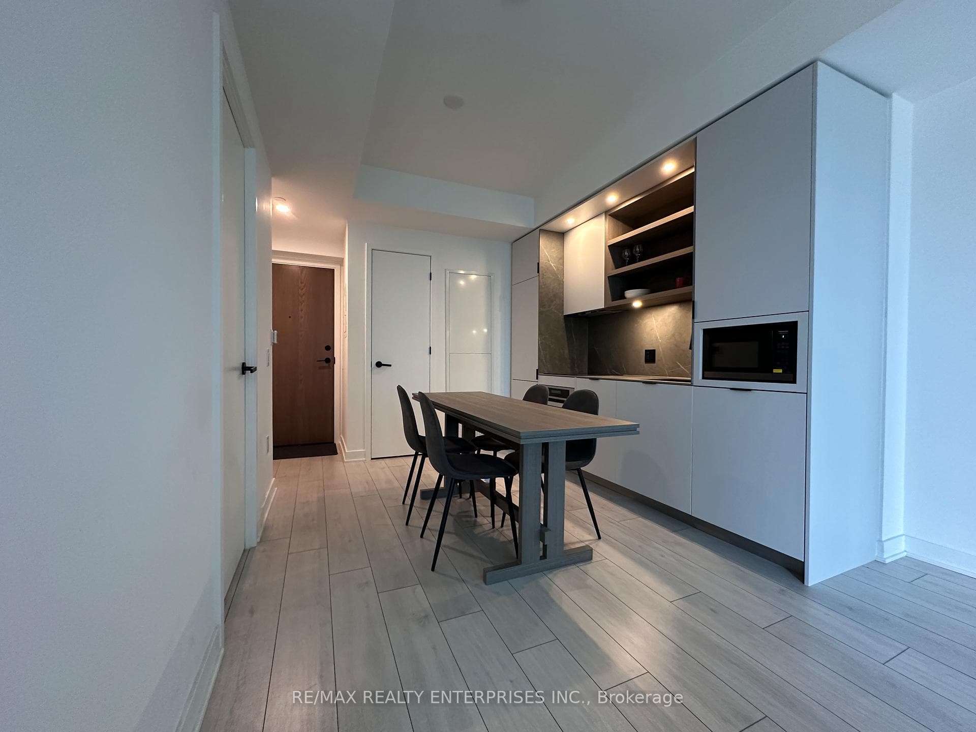 55 Charles Street Unit 1509 photo 7