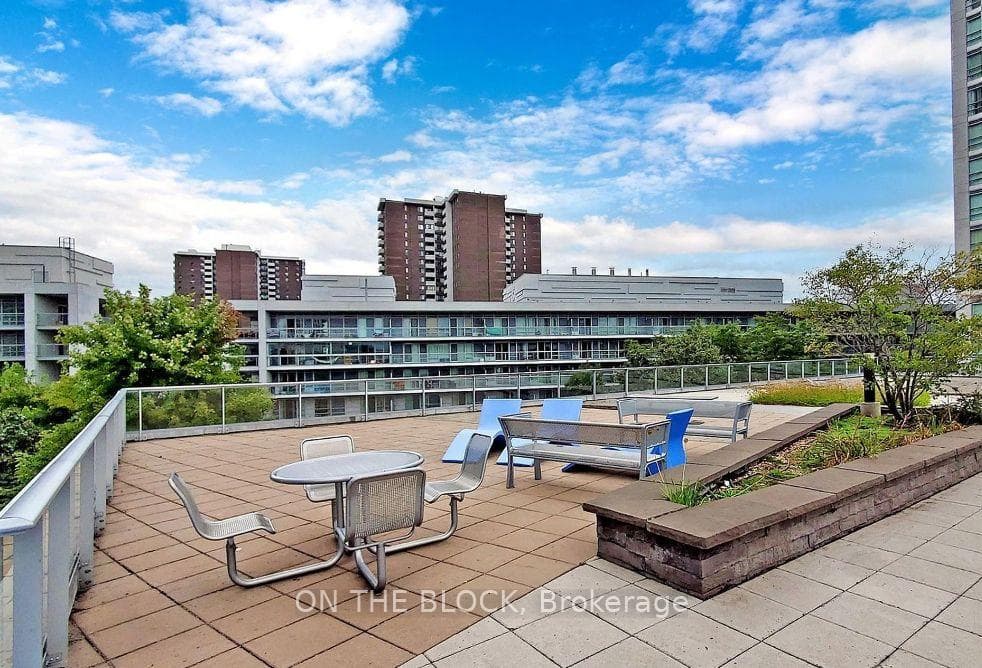 2015 Sheppard Avenue Unit 2306 photo 17