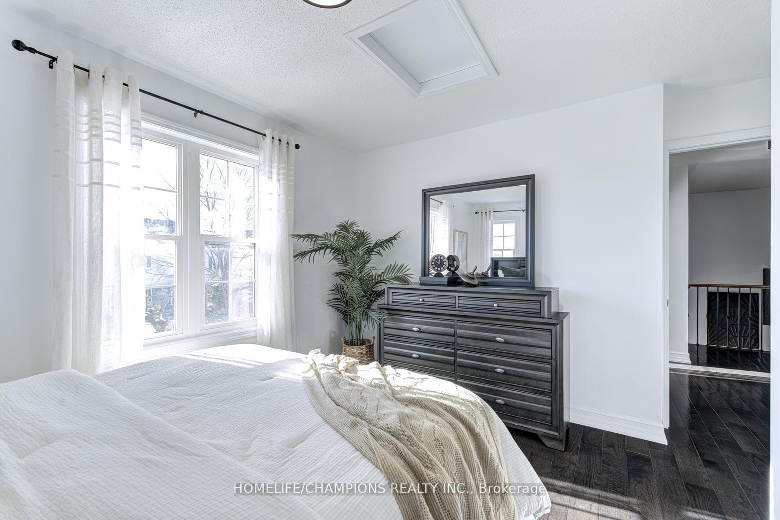 24 Juneau Crescent photo 30