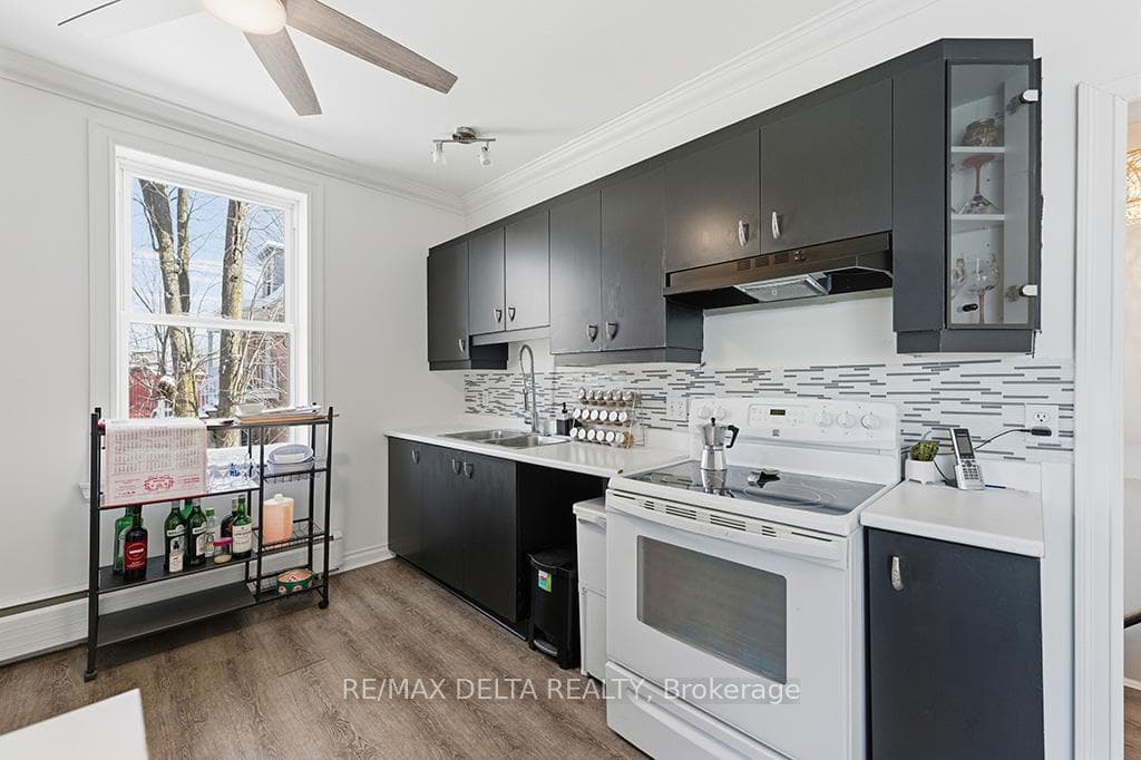 2-bed apt: newer cabinetry.