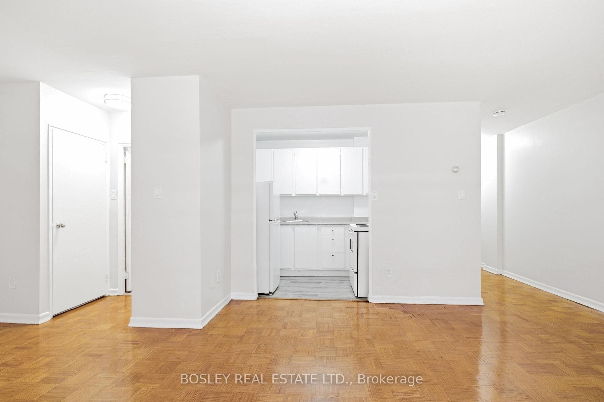 85 Lawton Boulevard Unit 404 photo 6