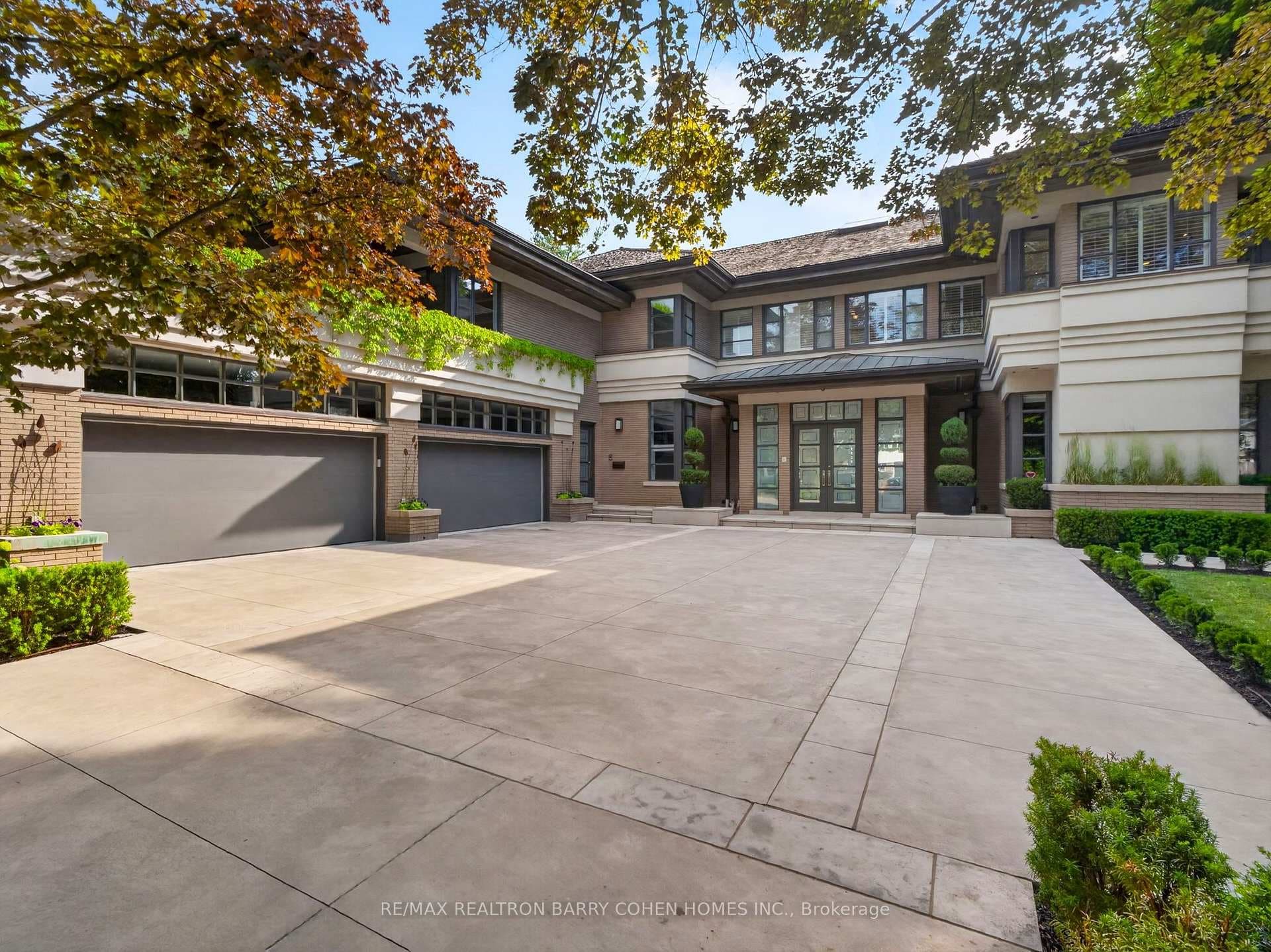 17 Alderbrook Drive photo 2