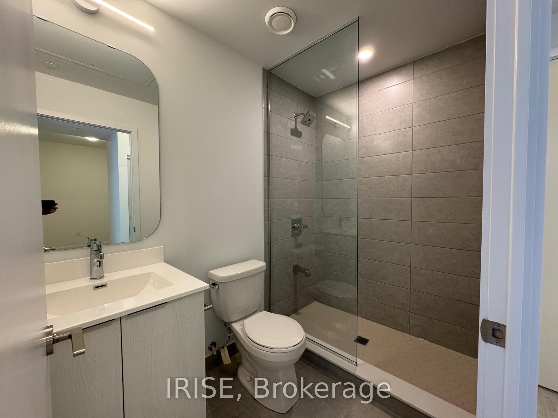 15 Richardson Street Unit 421 photo 6
