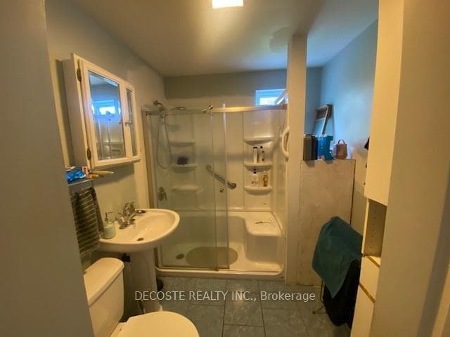 45 LINSLEY Street photo 8
