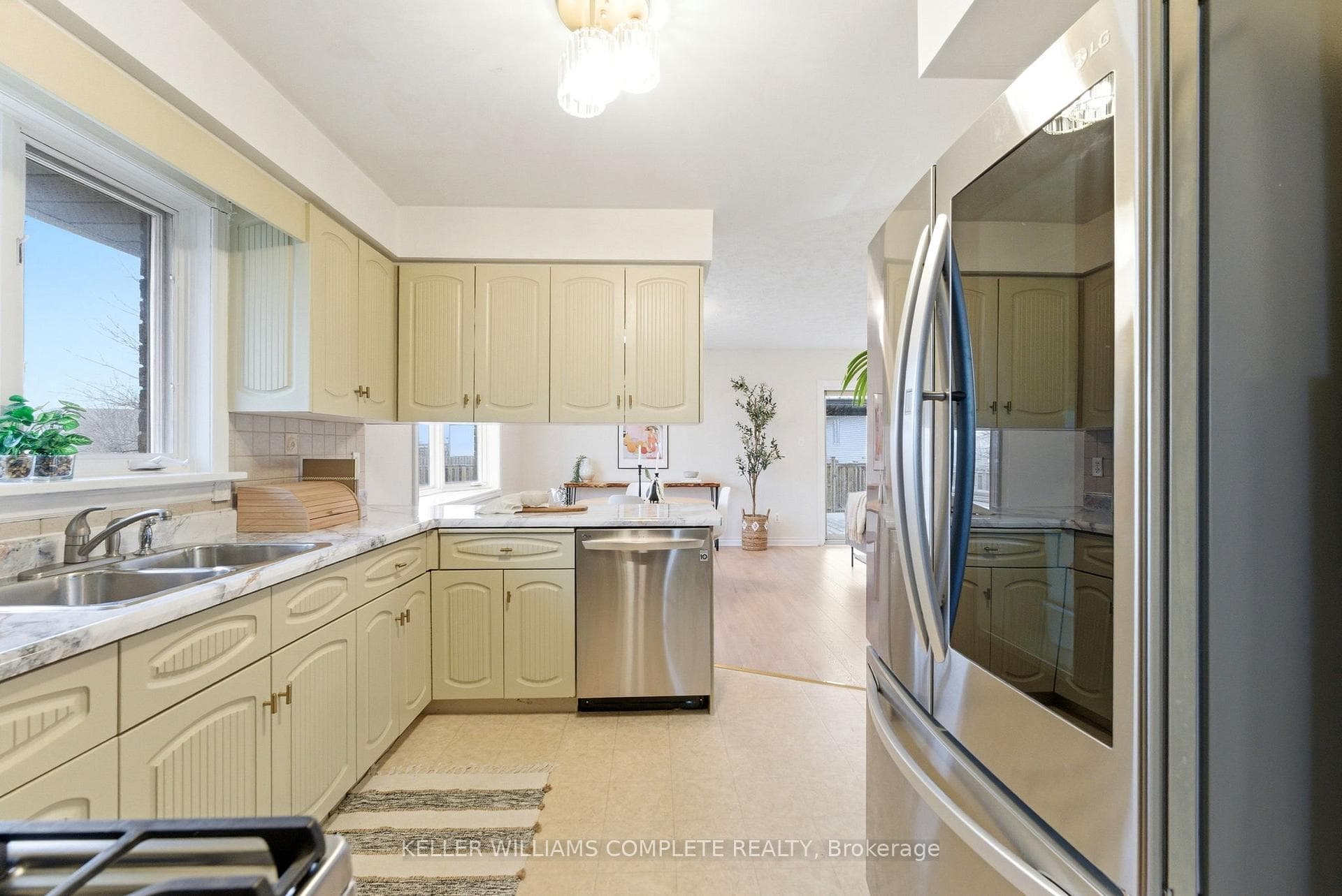 72 WADE Road photo 10