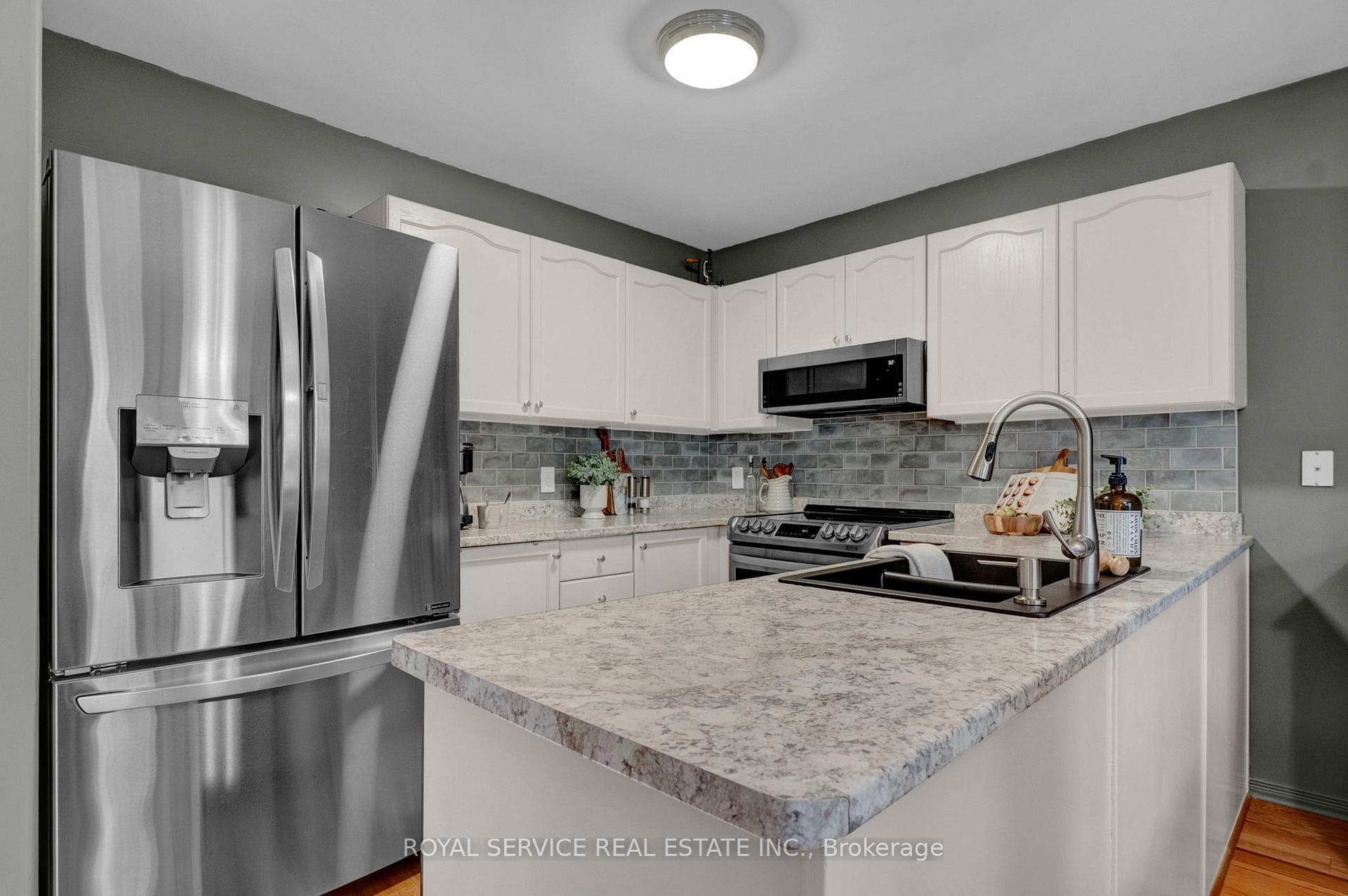 308 Woodward Avenue photo 13