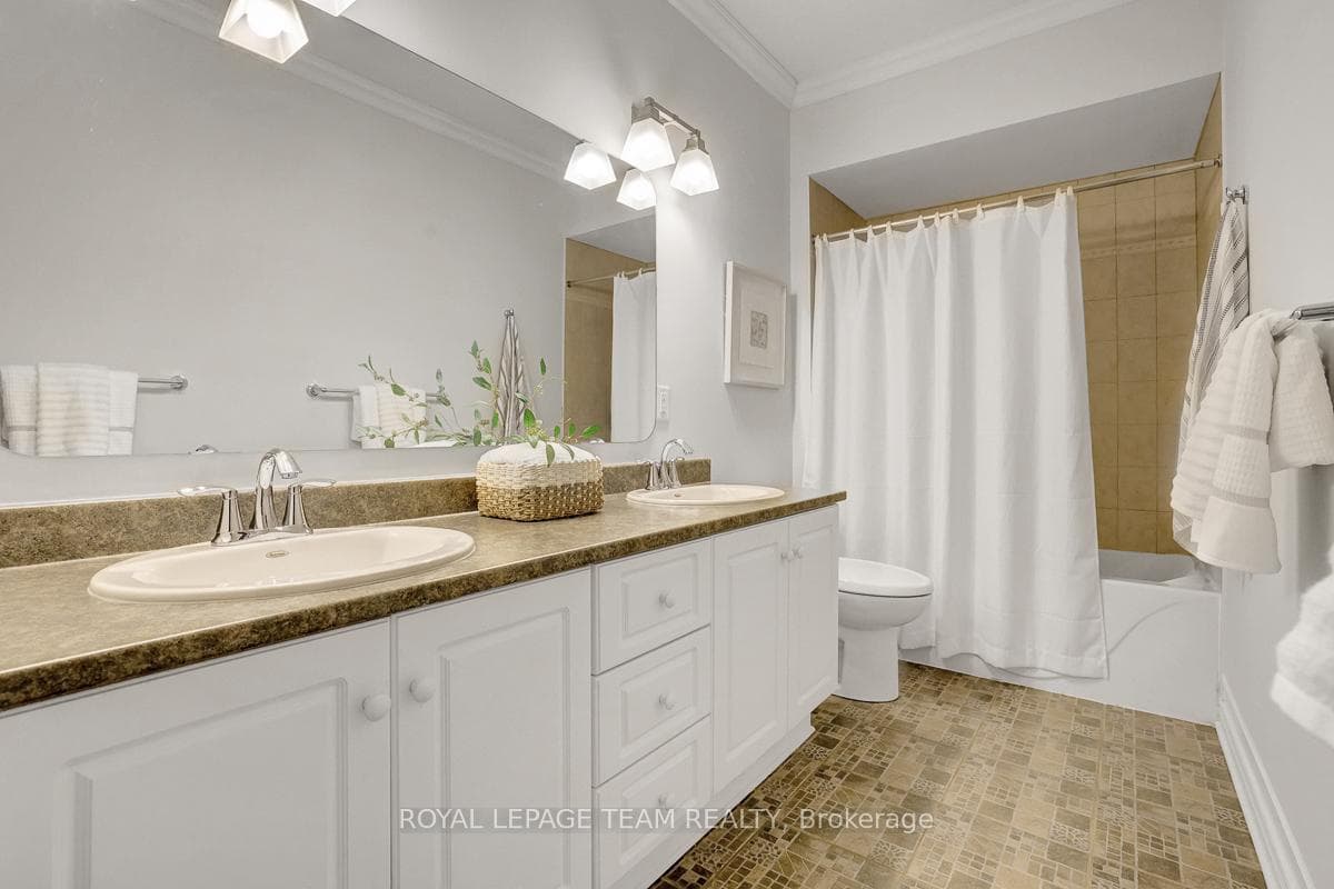 126 Solera Circle photo 37