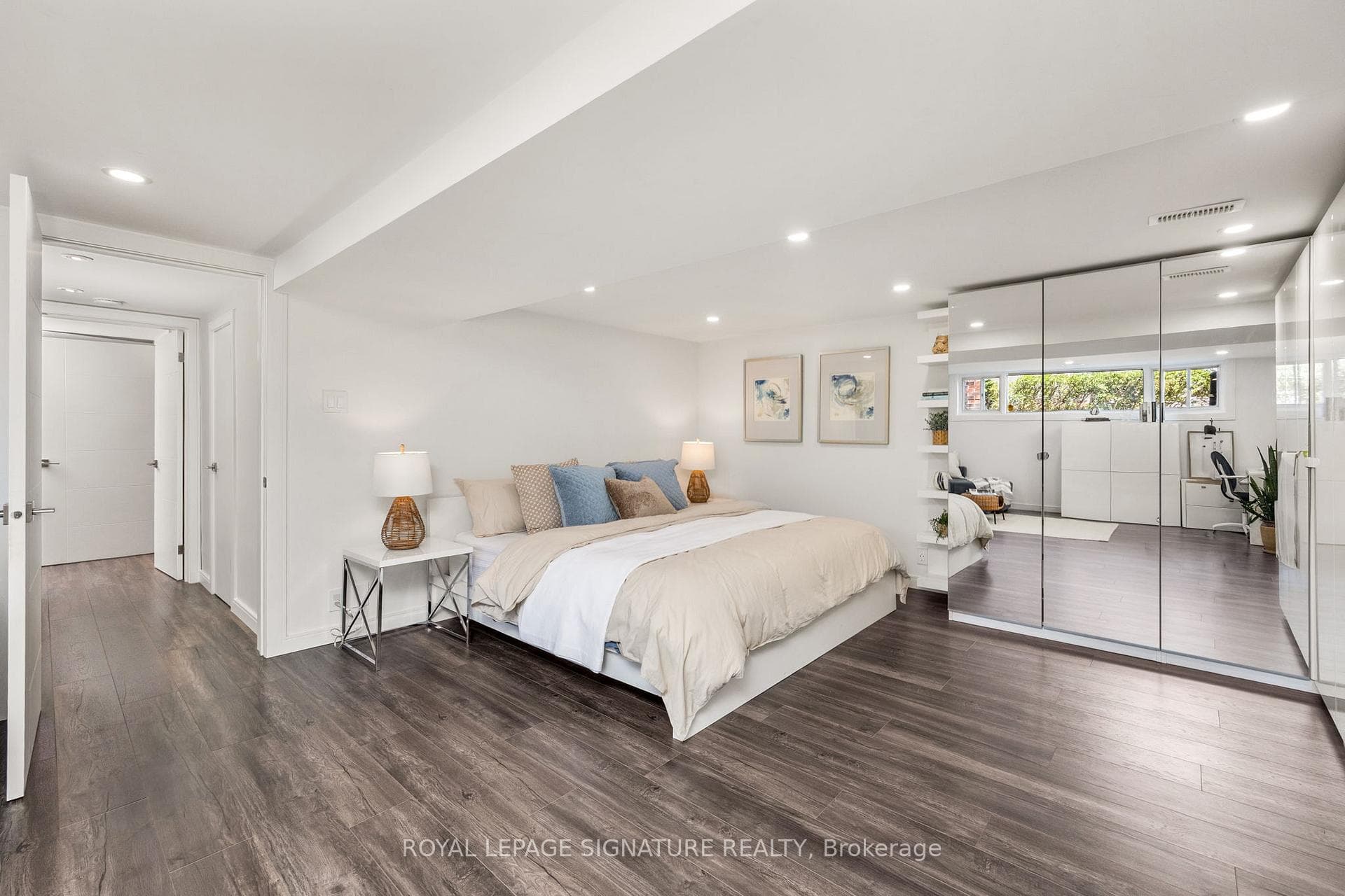 30 Pitcairn Crescent photo 22