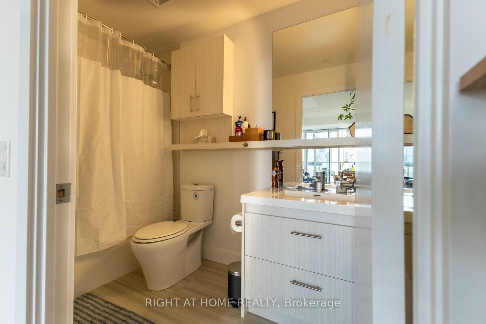 128 Fairview Mall Drive Unit 712 photo 26