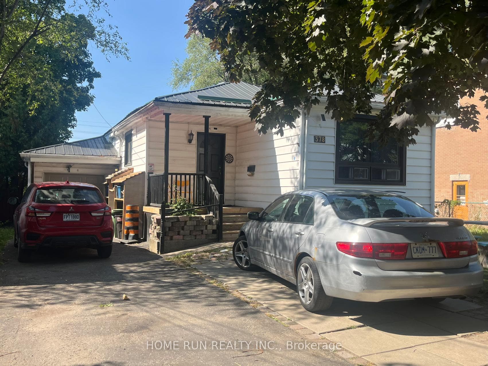 378 Enfield Avenue photo 1