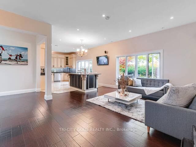16 OCHS Drive photo 17