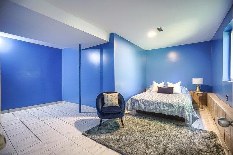 74 Edwina Drive photo 20