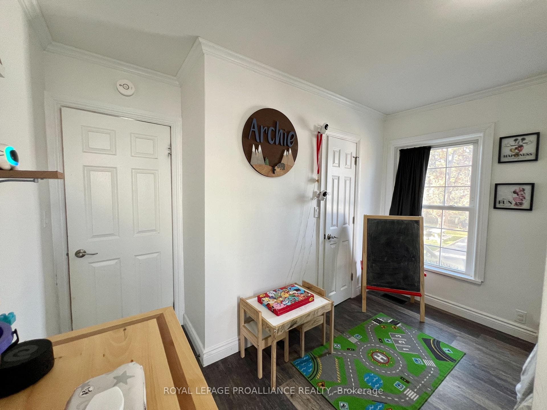24 Russell Street photo 19