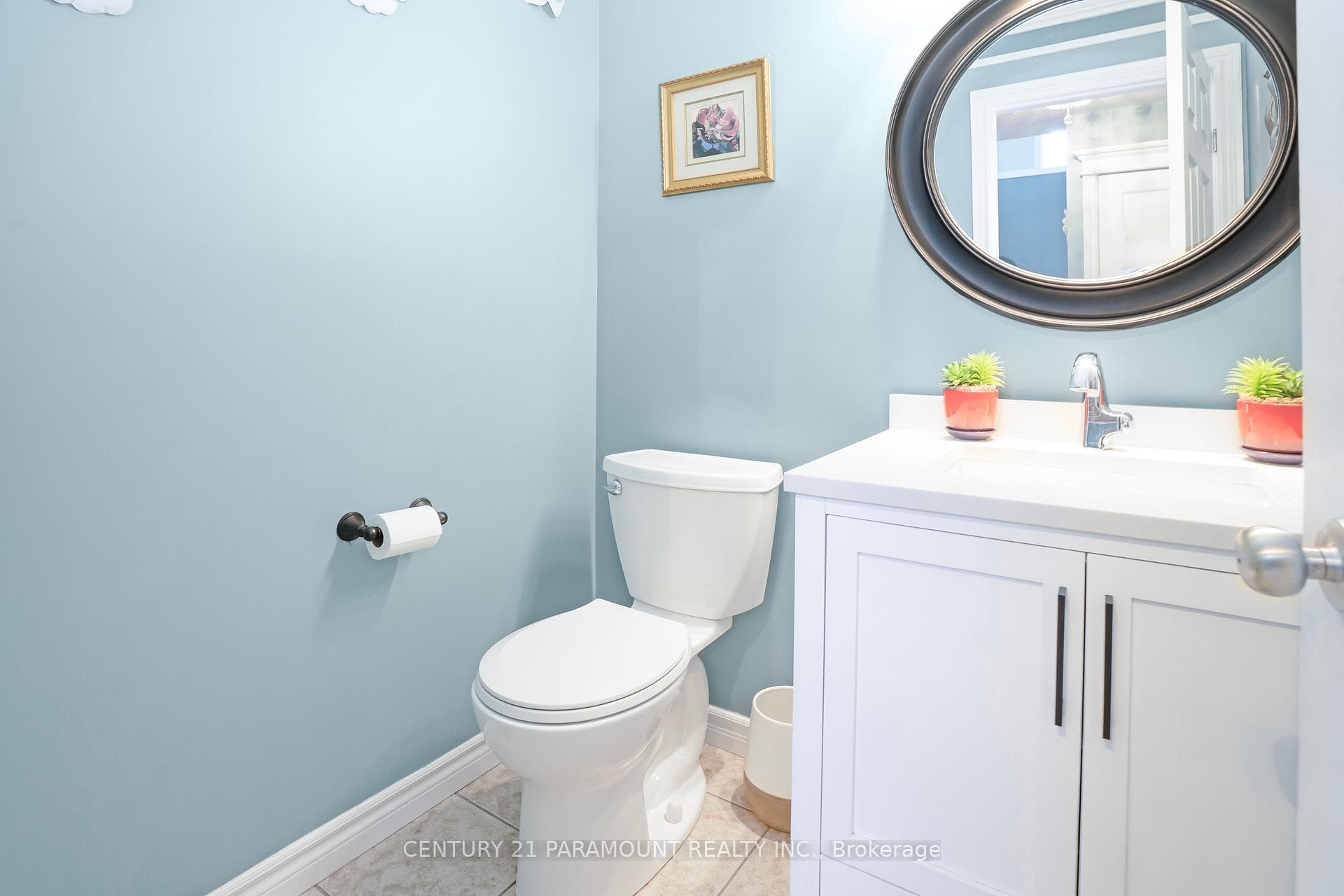 109 Hampson Crescent photo 8