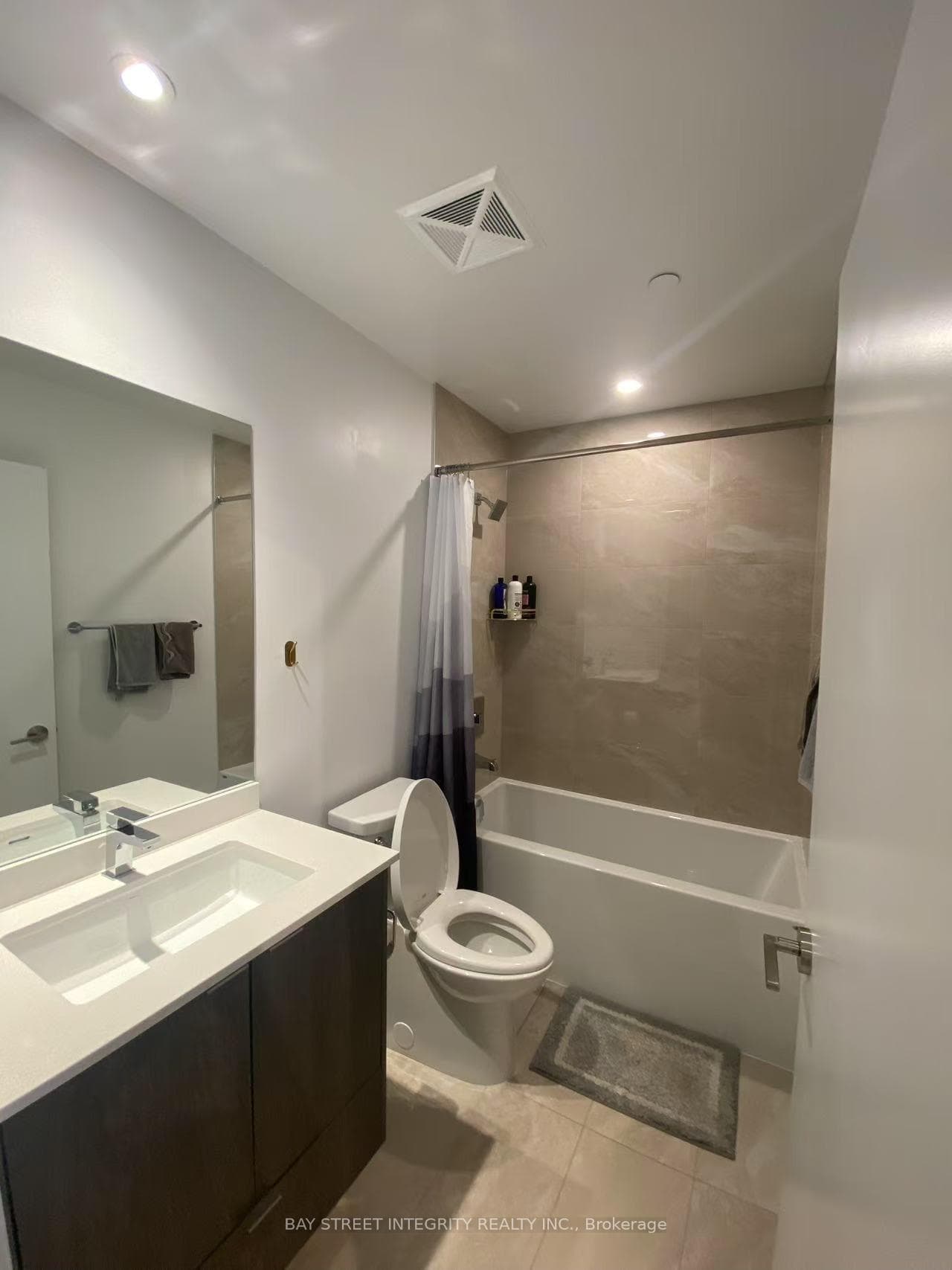 1928 Lakeshore Boulevard Unit 2106 photo 6